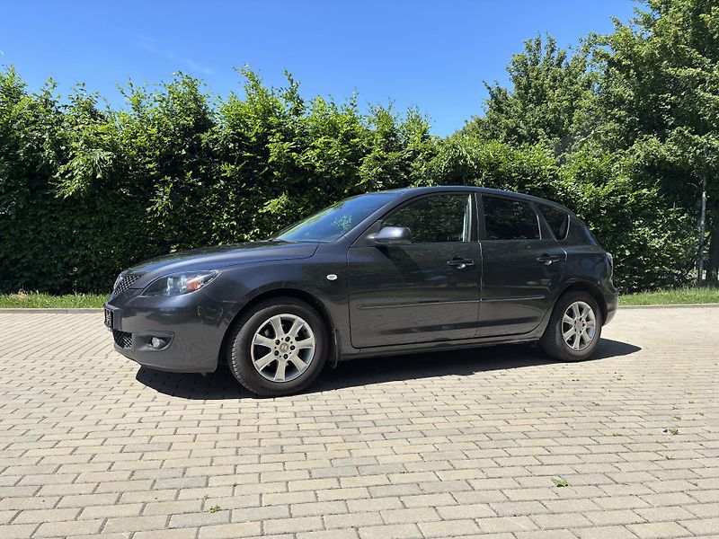 Mazda 3 1.6 Sport Active - fotka 3 z 28