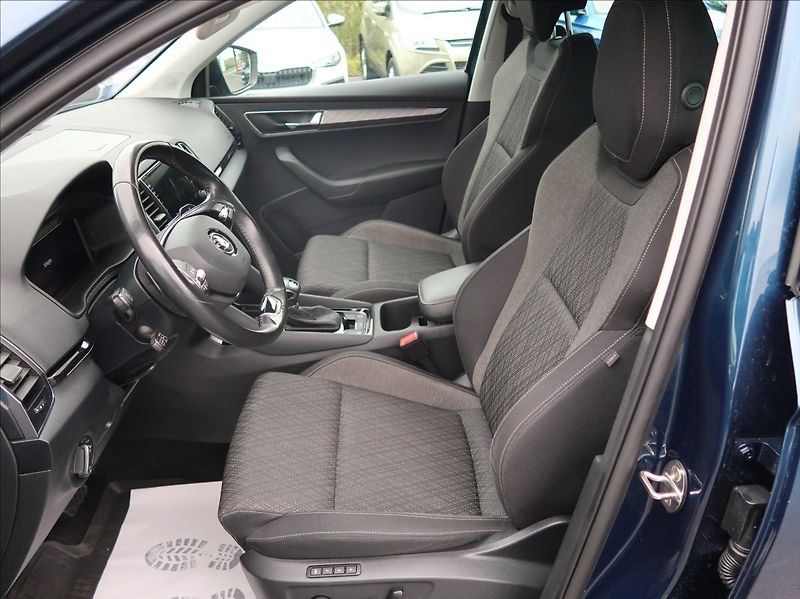 Škoda Karoq 2,0 TDI,110kW,Style,4x4,1majČR - fotka 12 z 33