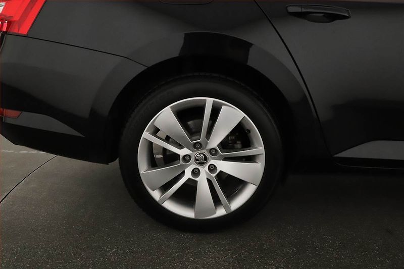Škoda Superb (2020) Style 2.0 TDI - fotka 12 z 18