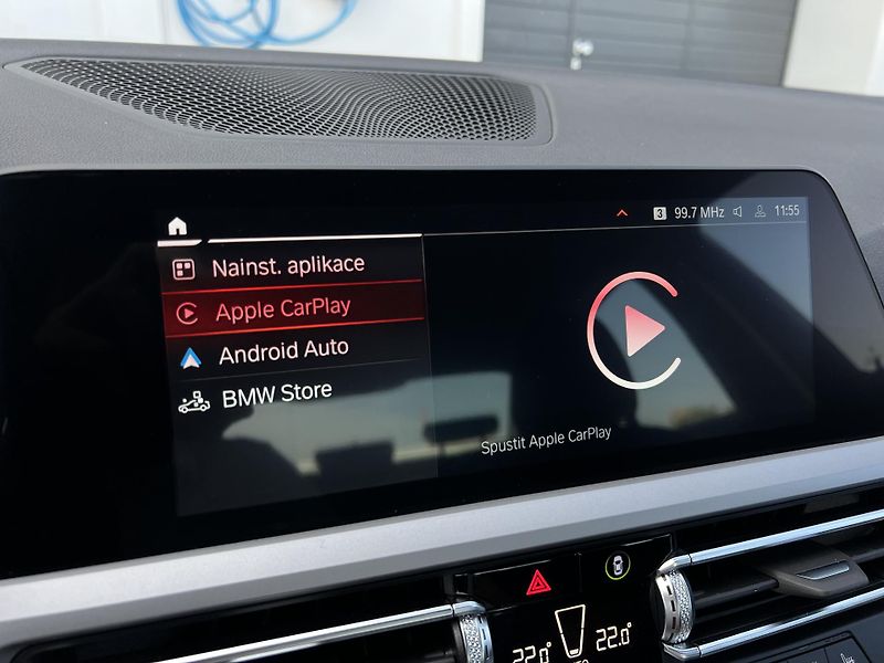 BMW Řada 3 318i A/T Model Advantage - fotka 19 z 26