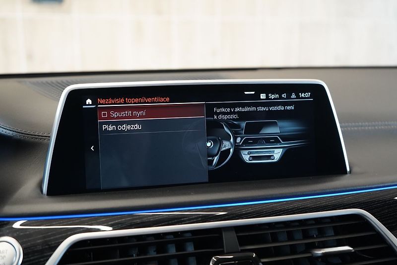 BMW Řada 7 740d xDrive, Nezávislé,HUD,PPF - fotka 30 z 47