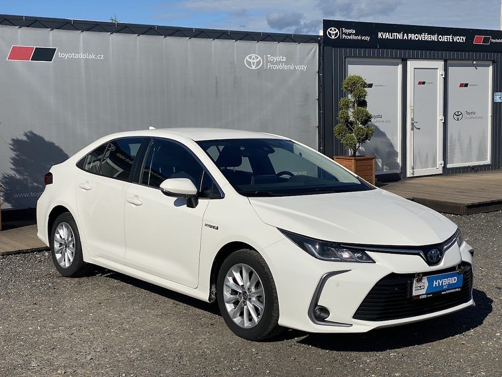 Toyota Corolla 1.8HSD, ČR, Comfort, DPH