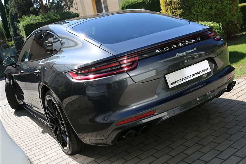 Porsche Panamera 2,9 343KW, DPH, ČR,4 E-HYBRID - fotka 17 z 77
