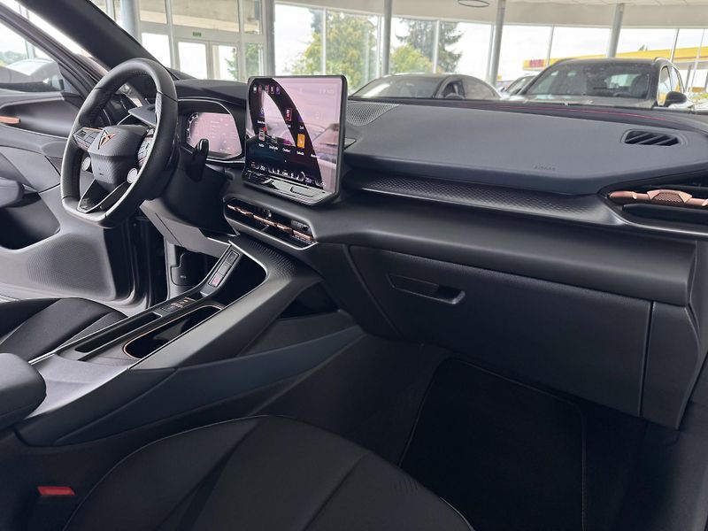 Cupra Terramar 2,0TSI VZ 265*4x4*DPH*Tažné - fotka 13 z 40