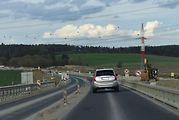 Dostavba dálnice D4 vstoupila do poslední stavební sezony.