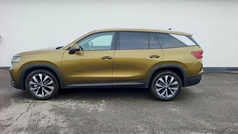 Škoda Kodiaq (2025) EXCL SELEC 4X4 TD 142/2.0 A7A - fotka 3 z 43