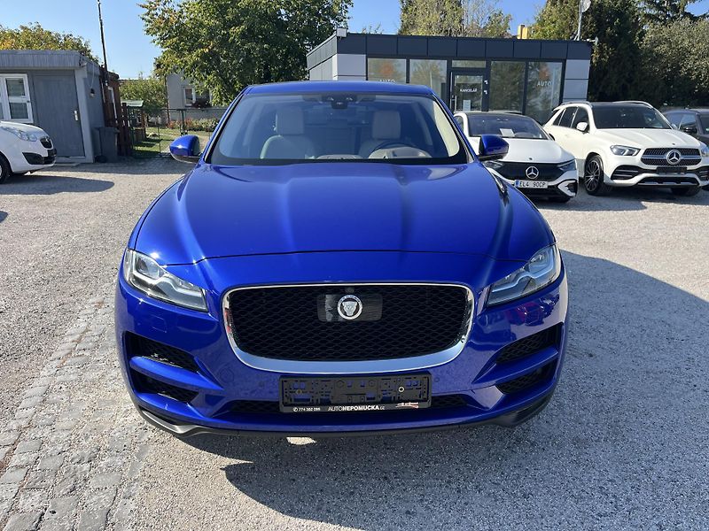 Jaguar F-Pace (2018) 2.0D 132kw AWD  - fotka 2 z 19