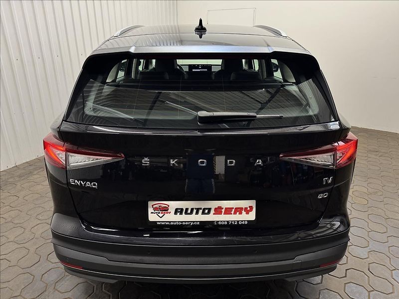 Škoda Enyaq IV80 150kW TAŽNÉ SOH 88% - fotka 7 z 43