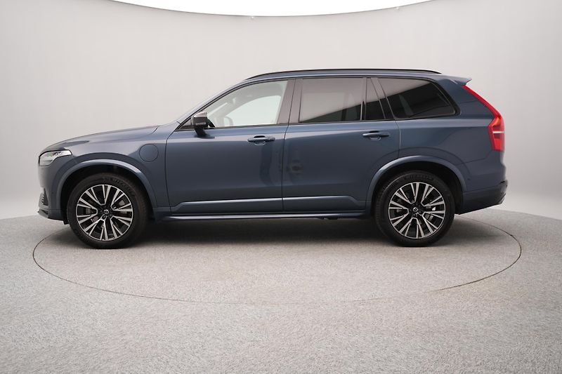 Volvo XC90 T8 AWD RECHARGE DARK PLUS CZ  - fotka 7 z 51