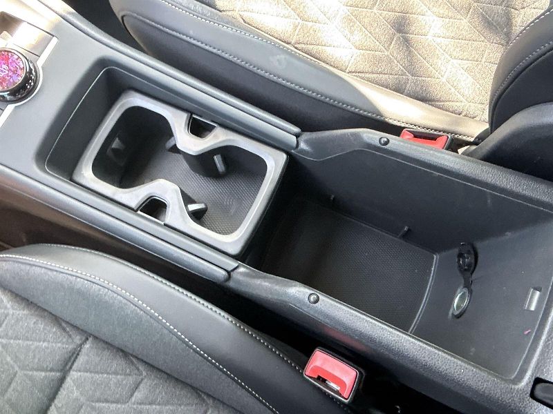 Volkswagen Tiguan (2025) 1.5 eTSI DSG People - fotka 21 z 30
