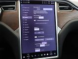 Tesla Model S (2018) 75D - náhled 15