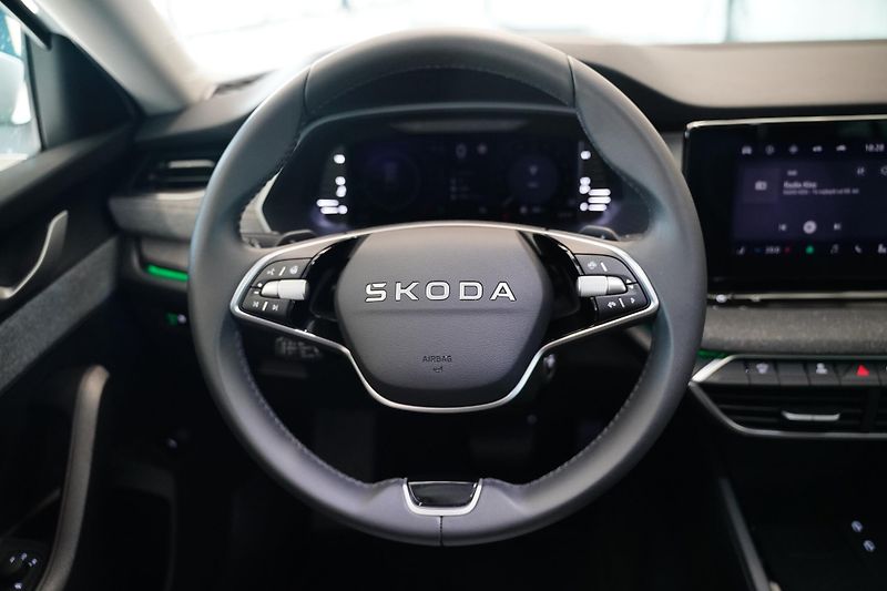 Škoda Octavia - fotka 16 z 24