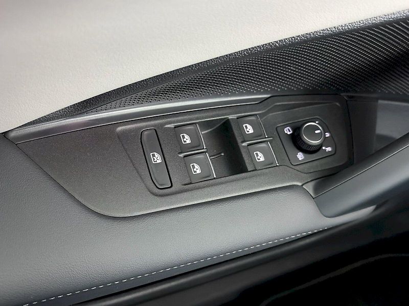 Volkswagen Tayron (2025) Elegance 1.5 TSI eHybrid 150kW - fotka 38 z 44