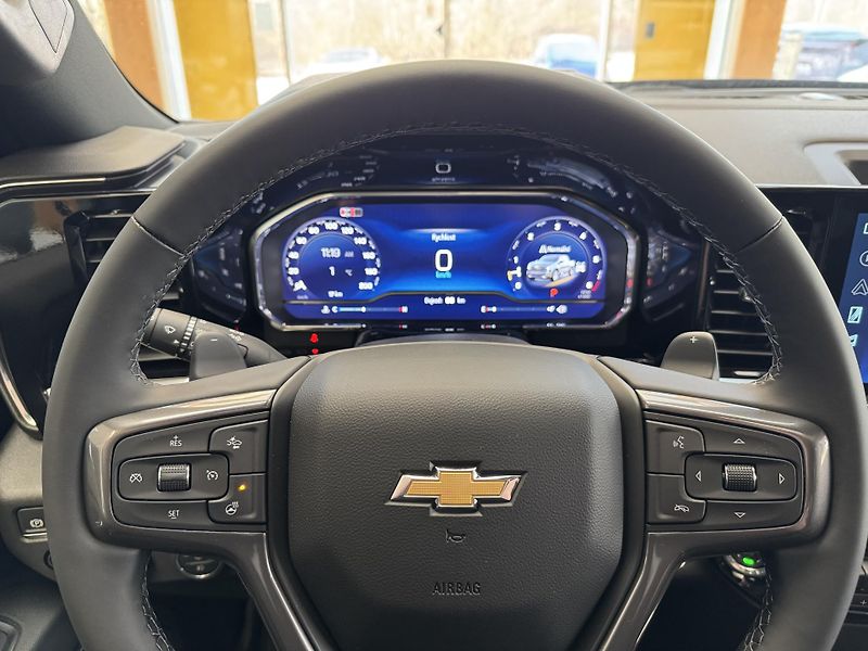 Chevrolet Silverado High Country 6,2 V8 + LPG - fotka 29 z 57