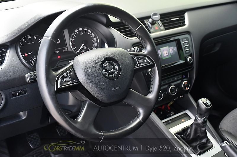 Škoda Octavia 2.0TDi PDC KESSY  - fotka 11 z 38