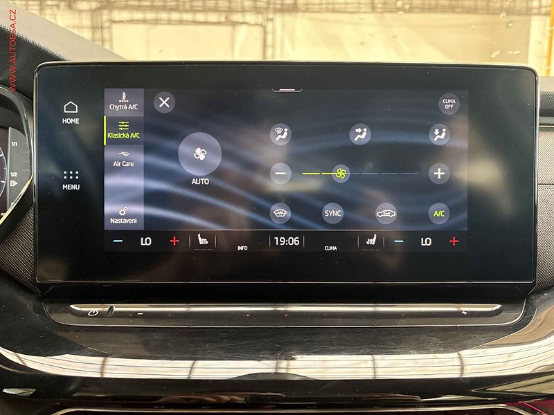 Škoda Octavia (2021) 1.5 TSi, ČR, Style, LED - fotka 14 z 18