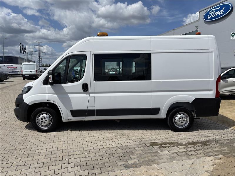 Peugeot Boxer 2,2 BHDI 103kW L2 Kombi Van - fotka 2 z 34