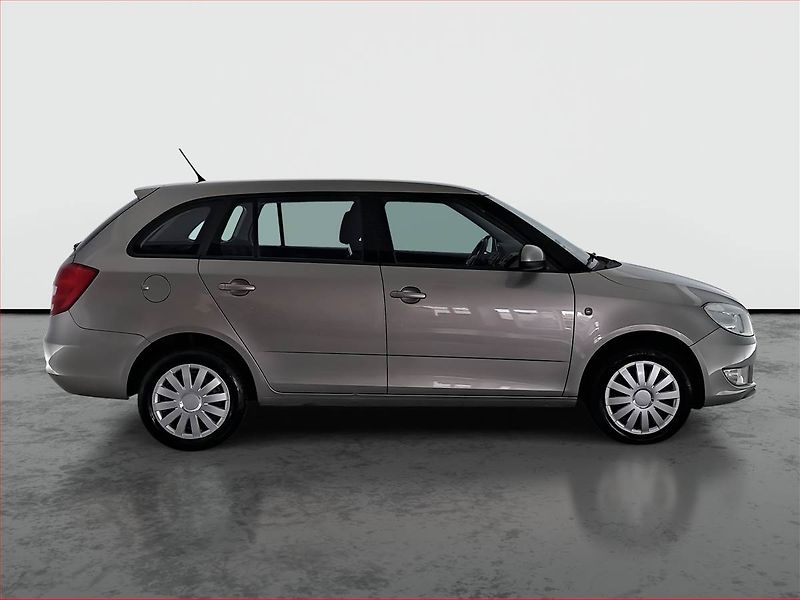 Škoda Fabia (2014) Elegance 1.6 TDI, Tempomat - fotka 6 z 15