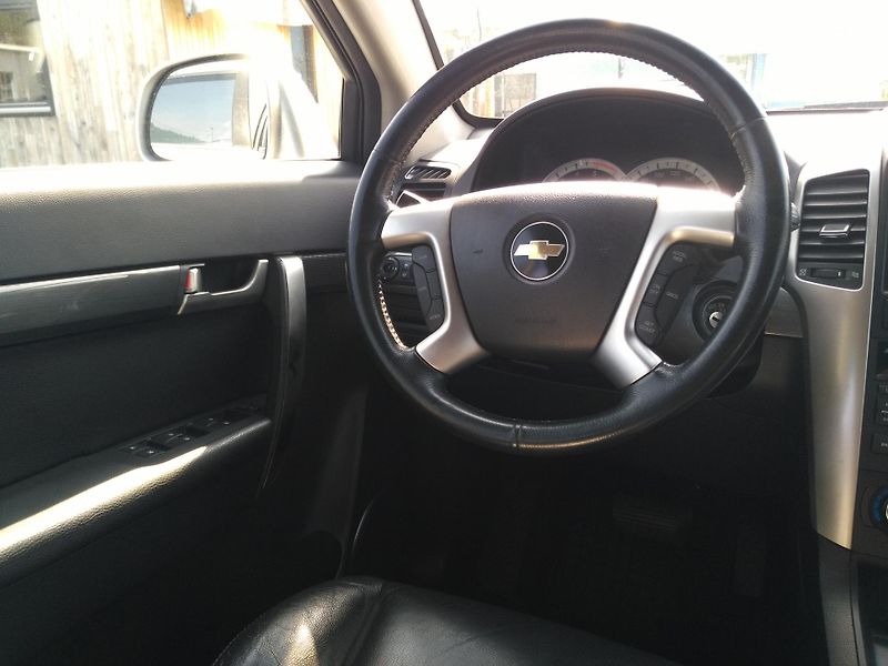 Chevrolet Captiva 2,0 CDTi /110 kW/ 4x4 - fotka 13 z 39