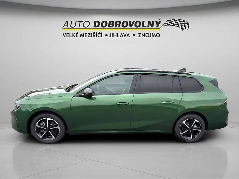 Opel Astra Edition ST Hybrid 1.2 TURBO (1 - fotka 3 z 23