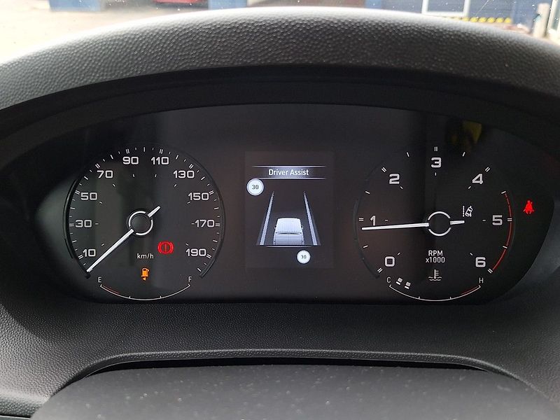 Peugeot Boxer (2026) FG 3500 L3H2 BHDi 180k MAN6 - fotka 11 z 18