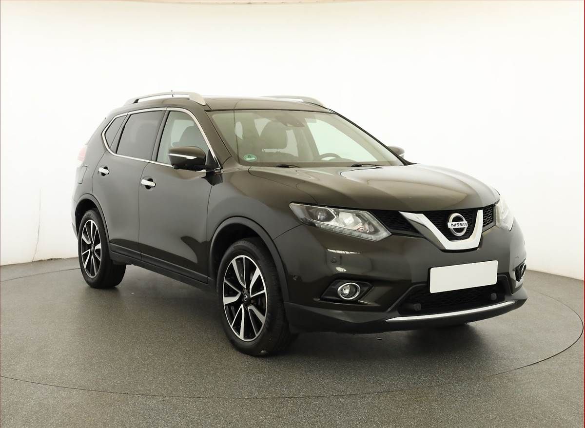 Nissan X-Trail 2.0 dCi, 4X4, 7 míst