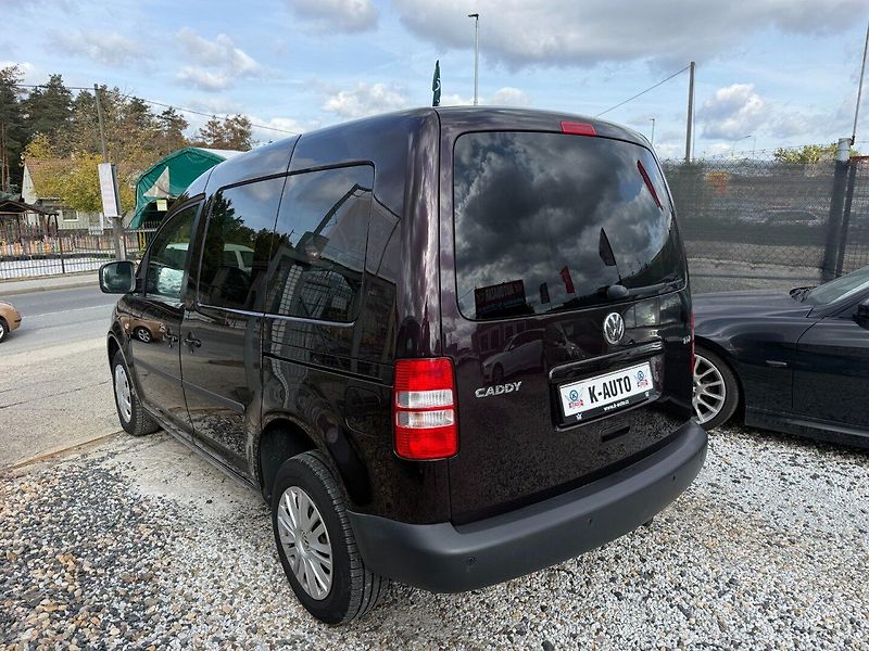 Volkswagen Caddy (2013) 1.6TDi 75kW *DSG*Tažné*Servis* - fotka 6 z 21