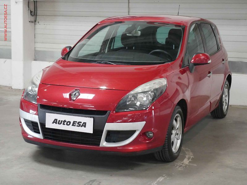 Renault Scénic (2010) 1.4, Tempomat - fotka 3 z 18