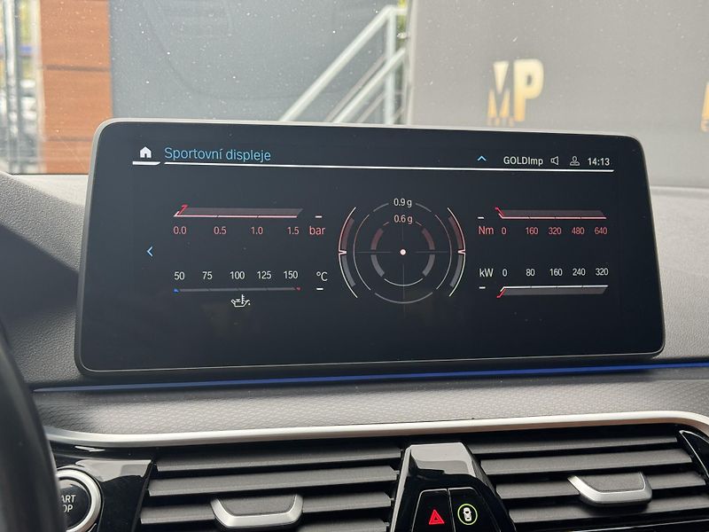 BMW Řada 5 (2022) 545e xDrive M Sport, DPH - fotka 36 z 56