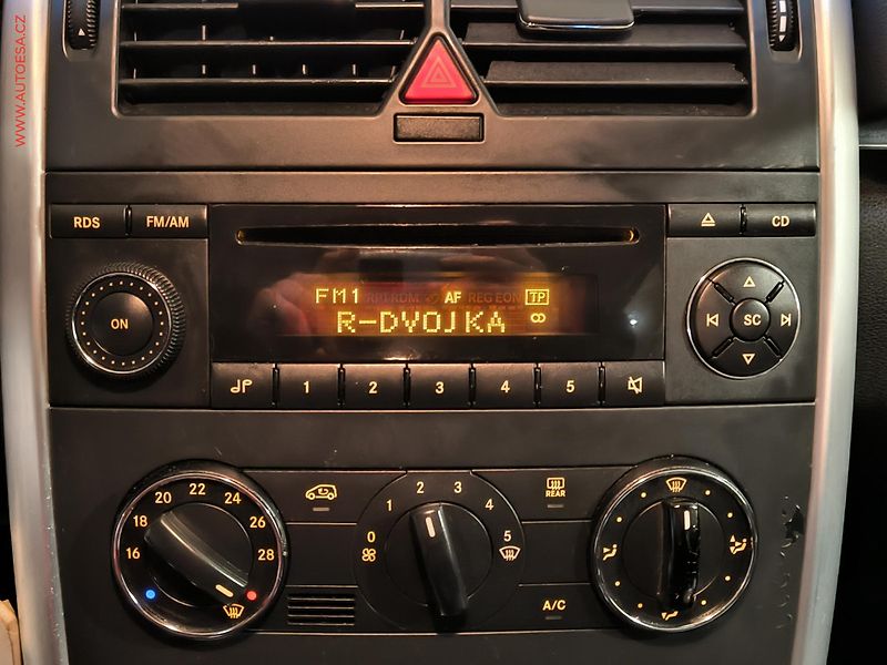 Mercedes-Benz Třídy B (2006) 2.0 CDi, AC - fotka 14 z 17