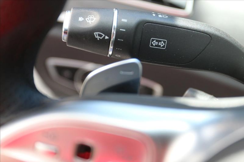 Mercedes-Benz Třídy E 4 MATIC,ČR,DPH,59TKM - fotka 23 z 38