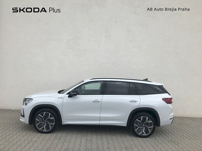 Škoda Kodiaq (2025) SPORTLINE 4X4 TD 142/2.0 A7A - fotka 3 z 27