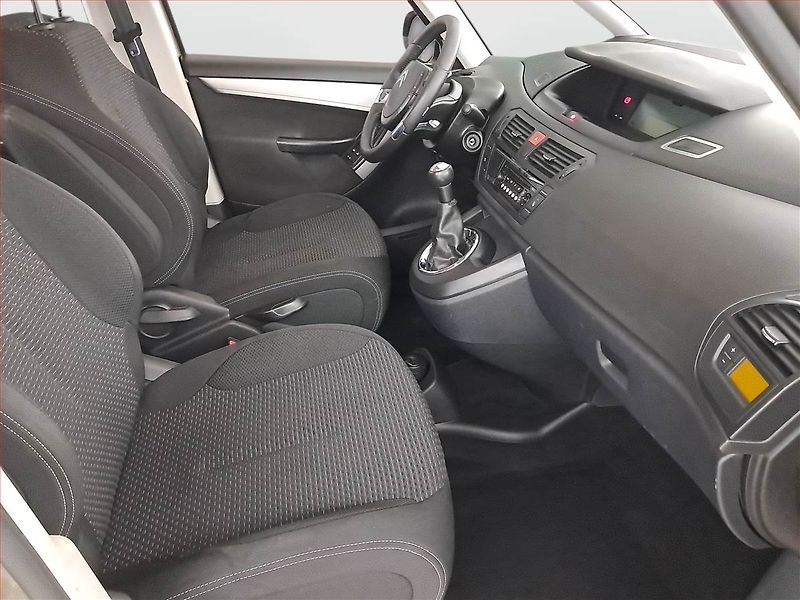 Citroën C4 Picasso (2012) 1.6 VTi, 7 míst, Tempomat - fotka 9 z 20