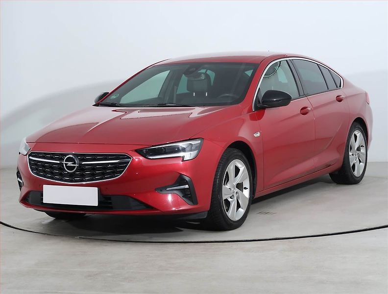 Opel Insignia (2020) 2.0 Turbo , Automat - fotka 2 z 23