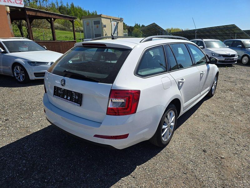 Škoda Octavia (2016) 1.6 TDi 81KW Ambiente - fotka 7 z 24