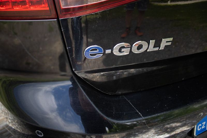 Volkswagen e-Golf eGolf, nová STK, 100% stav. - fotka 43 z 46