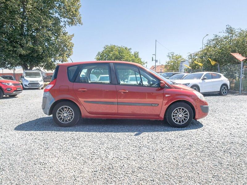 Renault Scénic (2004) 1.4i 16V 72KW – KLIMUJE - fotka 4 z 35