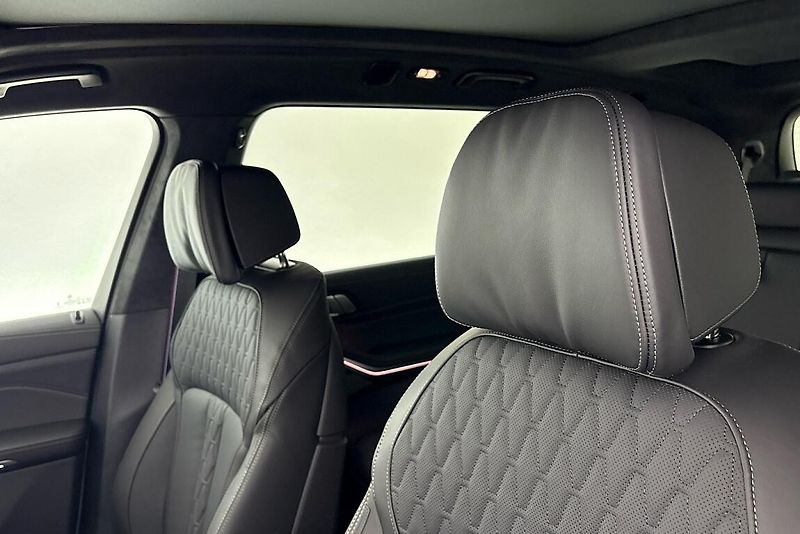 BMW X7 xDrive40d - fotka 8 z 29