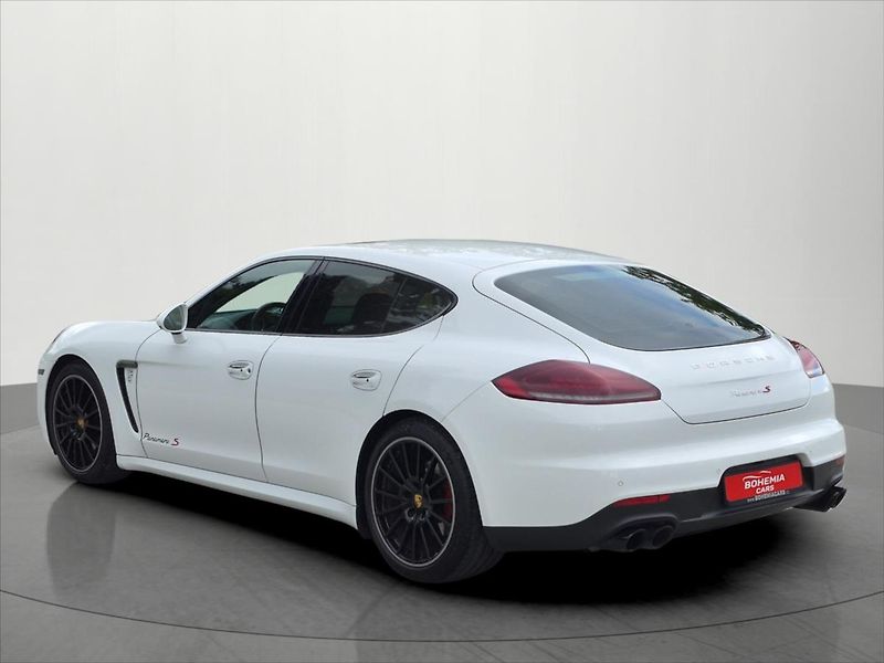 Porsche Panamera 3,0 309 KW Sport Chrono DPH - fotka 5 z 25