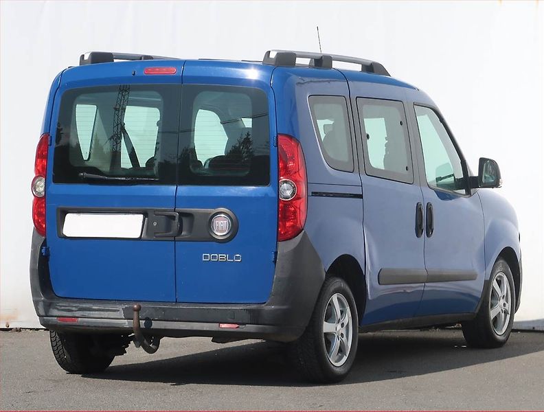 Fiat Dobló (2011) 1.6 MultiJet, 5Míst, ČR, DPH - fotka 5 z 16