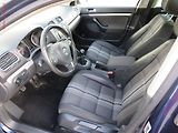 Volkswagen Golf (2013) 1.6TDi, 1.maj, AC, TZ, navi - náhled 9