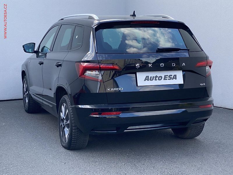 Škoda Karoq (2020) 2.0 TDi 4x4, Drive, DSG, LED - fotka 6 z 17