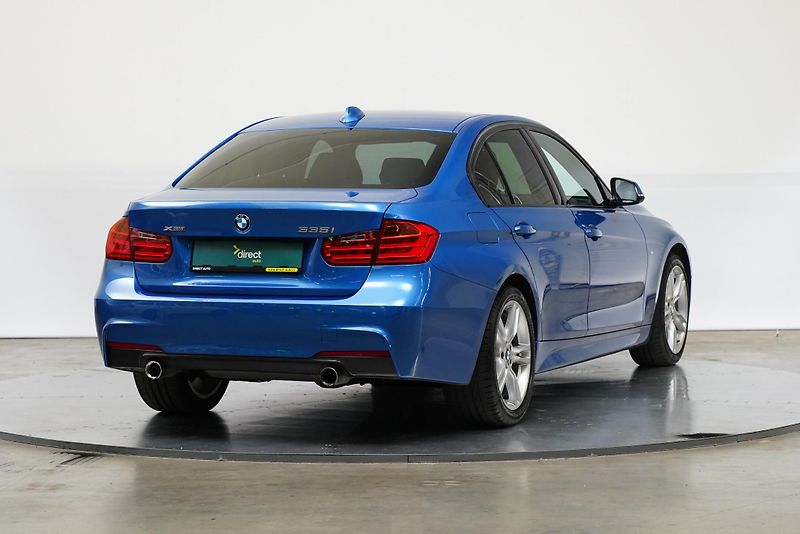 BMW Řada 3 - fotka 2 z 28