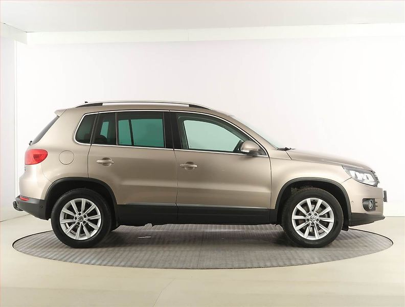 Volkswagen Tiguan (2013) 2.0 TDI, 4X4, Automat - fotka 6 z 22