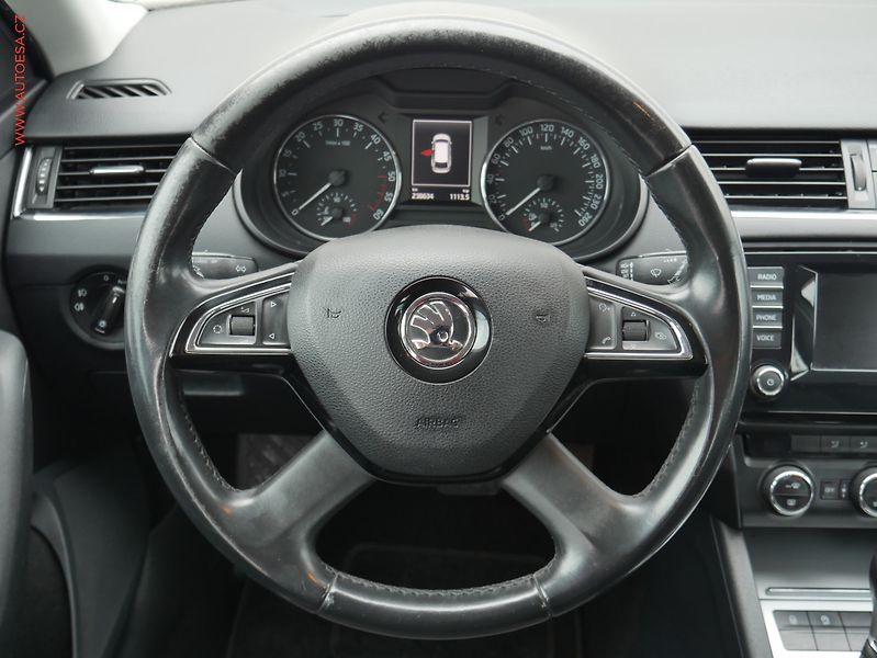 Škoda Octavia (2014) 2.0 TDI, DSG - fotka 11 z 24