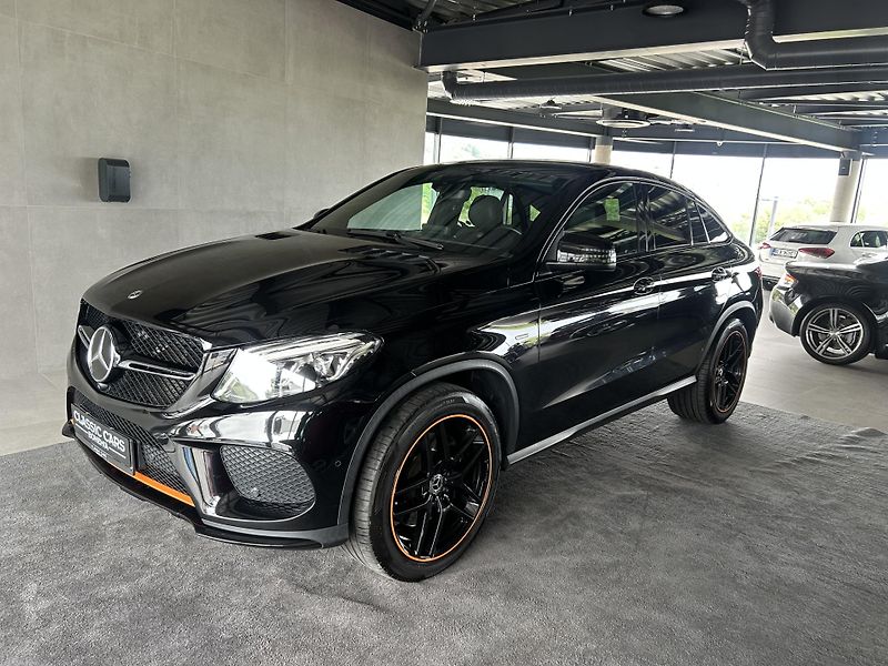 Mercedes-Benz GLE (2019) 400 4M coupé - fotka 2 z 33