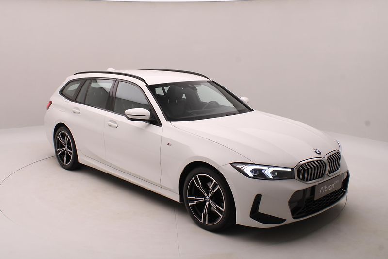 BMW Řada 3 320d xDrive M-Paket AUT CZ - fotka 11 z 52