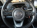 Toyota Yaris (2022) Comfort Style 1.5 VVT-i - náhled 15
