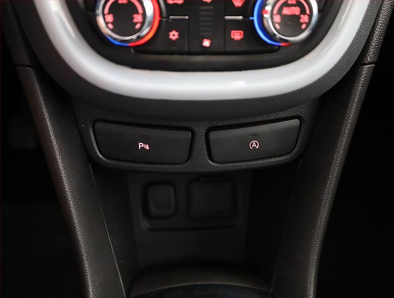 Opel Mokka (2016) 1.6 CDTI, Serv.kniha, Navi - fotka 13 z 21