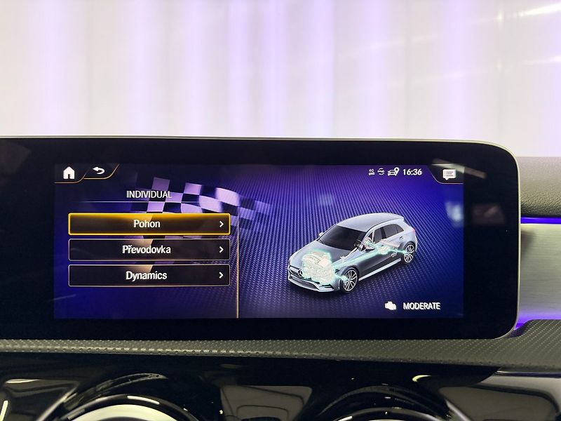 Mercedes-Benz Třídy A TURBO 4MATIC, BURMESTER, KEYLE - fotka 19 z 27